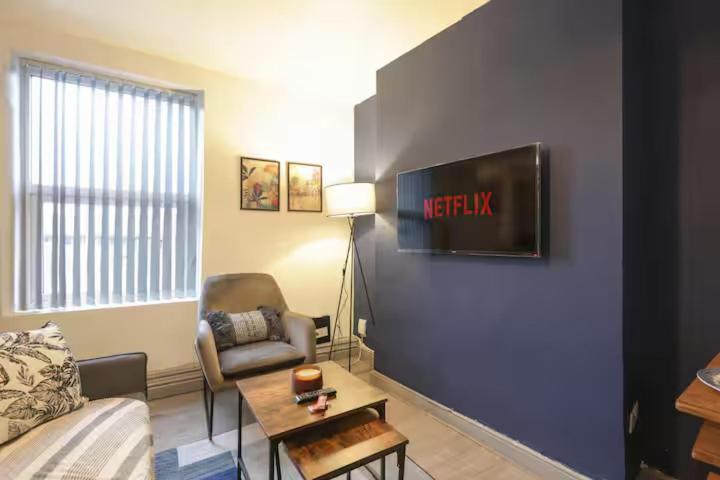 Pet-Friendly 3Br Home, Sleeps 7, 1 Mile From City Centre Leeds (West Yorkshire) Exterior photo